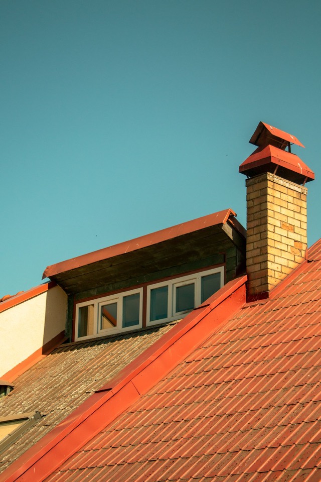 Chimney cap and crown detail at the flue — Chimney Crown Repair in Pompano Beach, FL