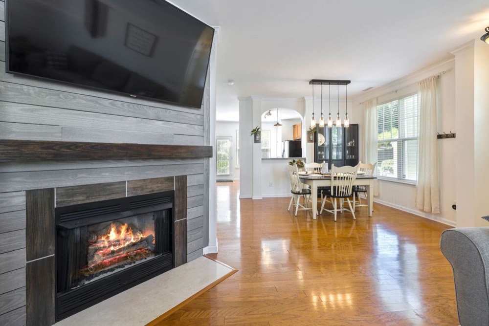 Finished hearth and fireplace surround — Your Local Chimney Team · Pompano Beach, FL